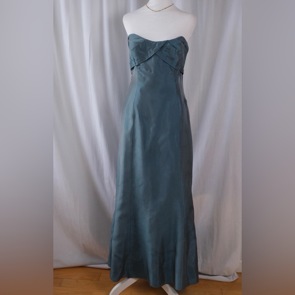 Alvina valenta party bridesmaid formal dress. Size 10
